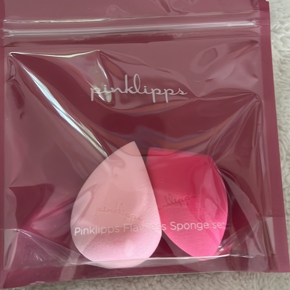 Face Makeup Bundle - Picture 3 of 14